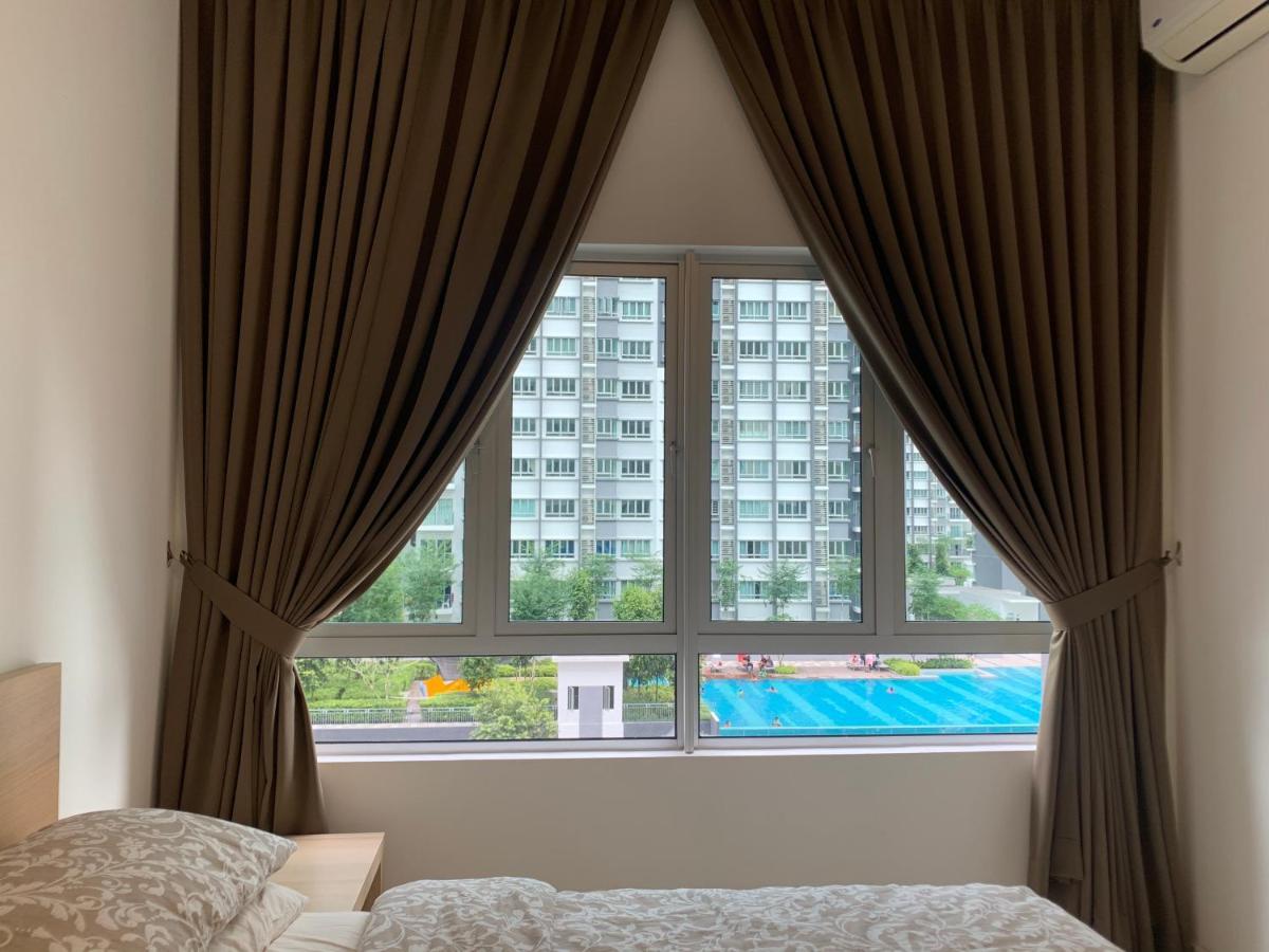 Relaxed Family Staycation, Pool View W Wifi N Netflix Bangi Ngoại thất bức ảnh