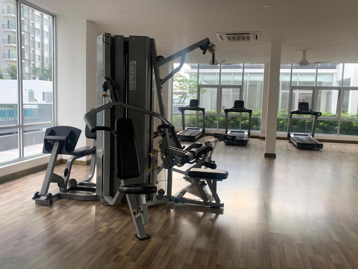 Relaxed Family Staycation, Pool View W Wifi N Netflix Bangi Ngoại thất bức ảnh
